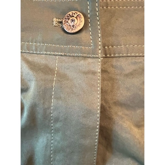 Women's Khaki Cargo Knee-Length Skirt Size 9 Casual with Pockets - Picture 2 of 12